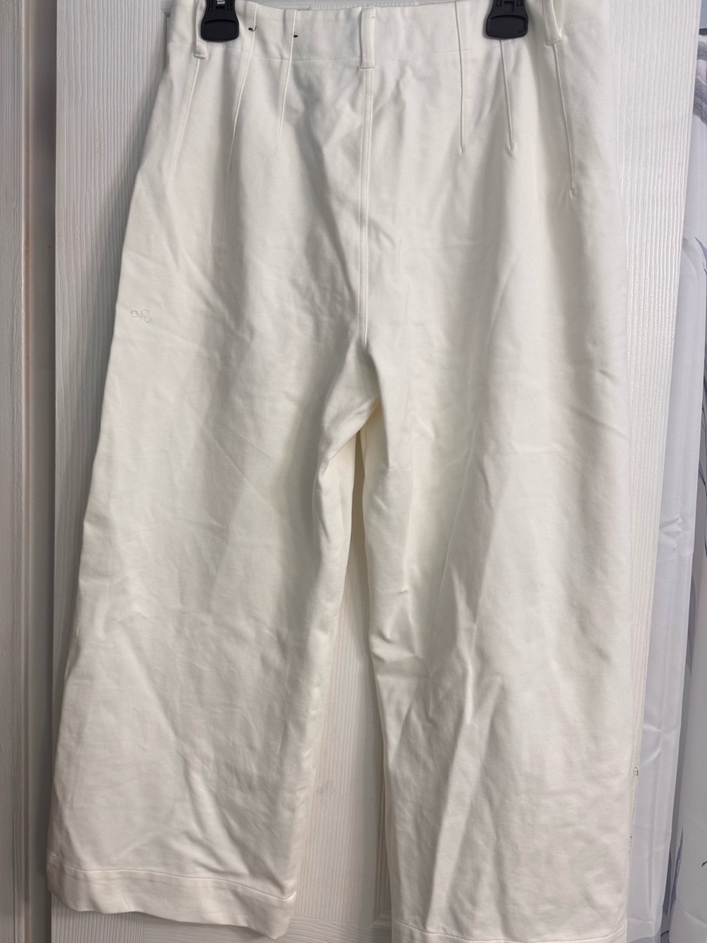 Jones New York Cream Wide-Leg Jeans - Picture 3 of 4